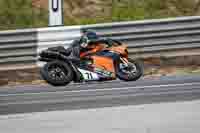 cadwell-no-limits-trackday;cadwell-park;cadwell-park-photographs;cadwell-trackday-photographs;enduro-digital-images;event-digital-images;eventdigitalimages;navarra;no-limits-trackdays;peter-wileman-photography;racing-digital-images;trackday-digital-images;trackday-photos